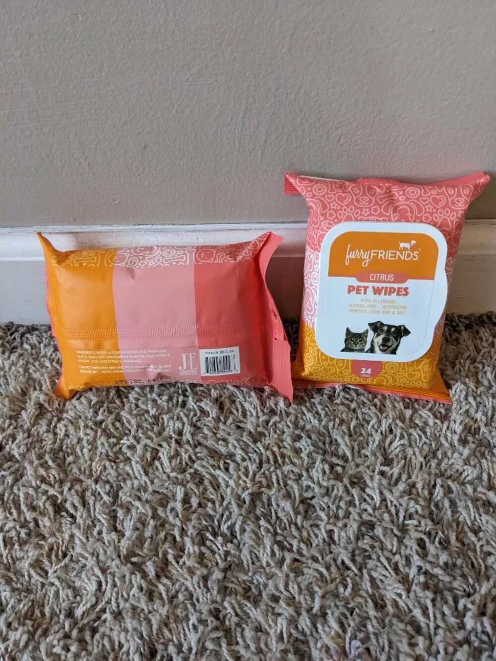 Furry Friends NWT Pet Wipes (Citrus) - 2 Packs